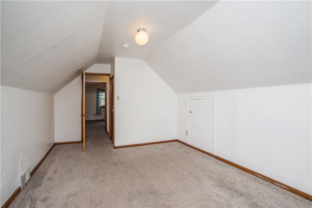 3560 Middleboro Road Pittsburgh, PA 15234 - Photo 16 of 24 Gallery Image 16