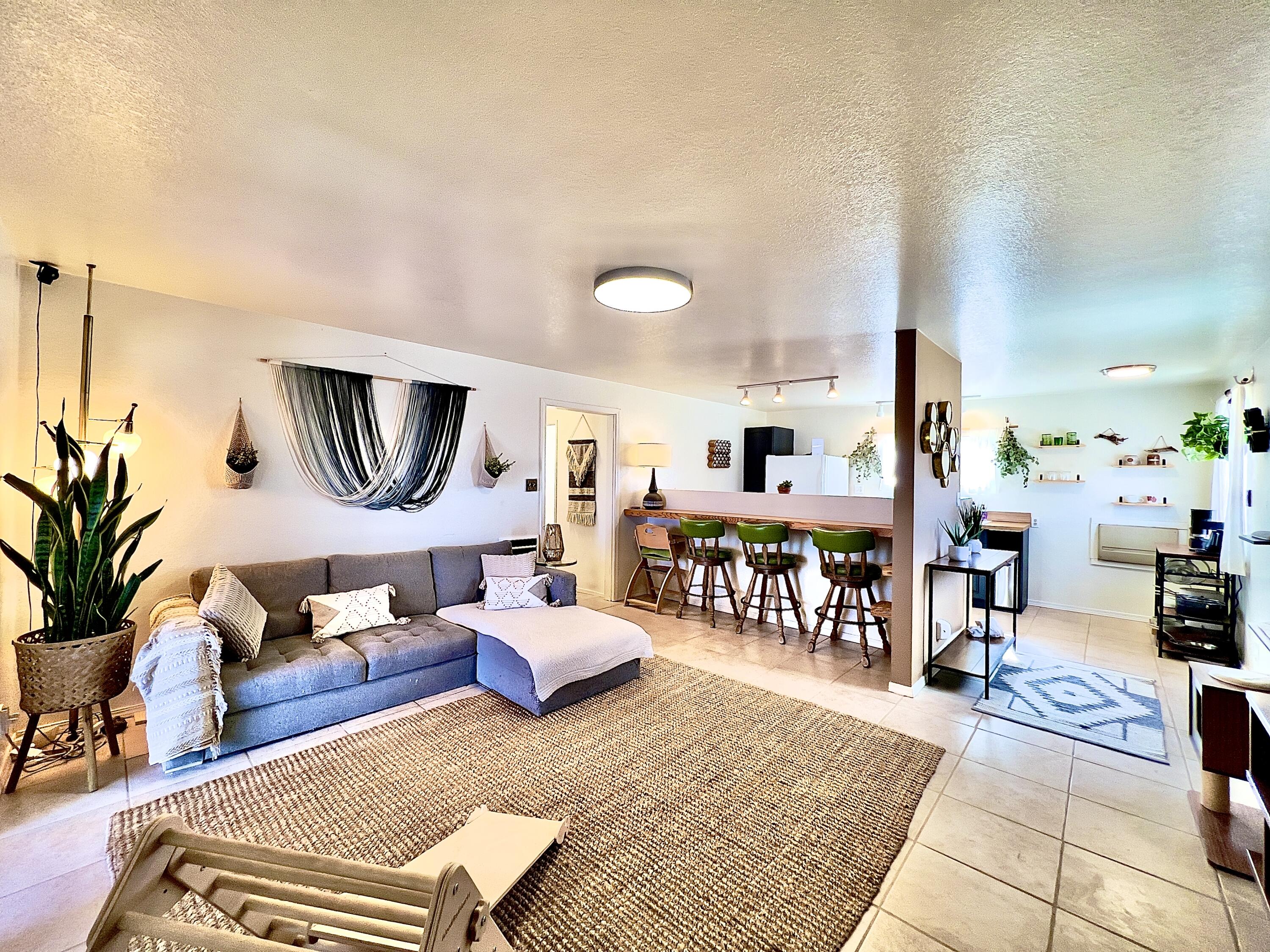 58988 Bearingtree Road Landers, CA 92285 - Photo 13 of 28 Livingroom 3