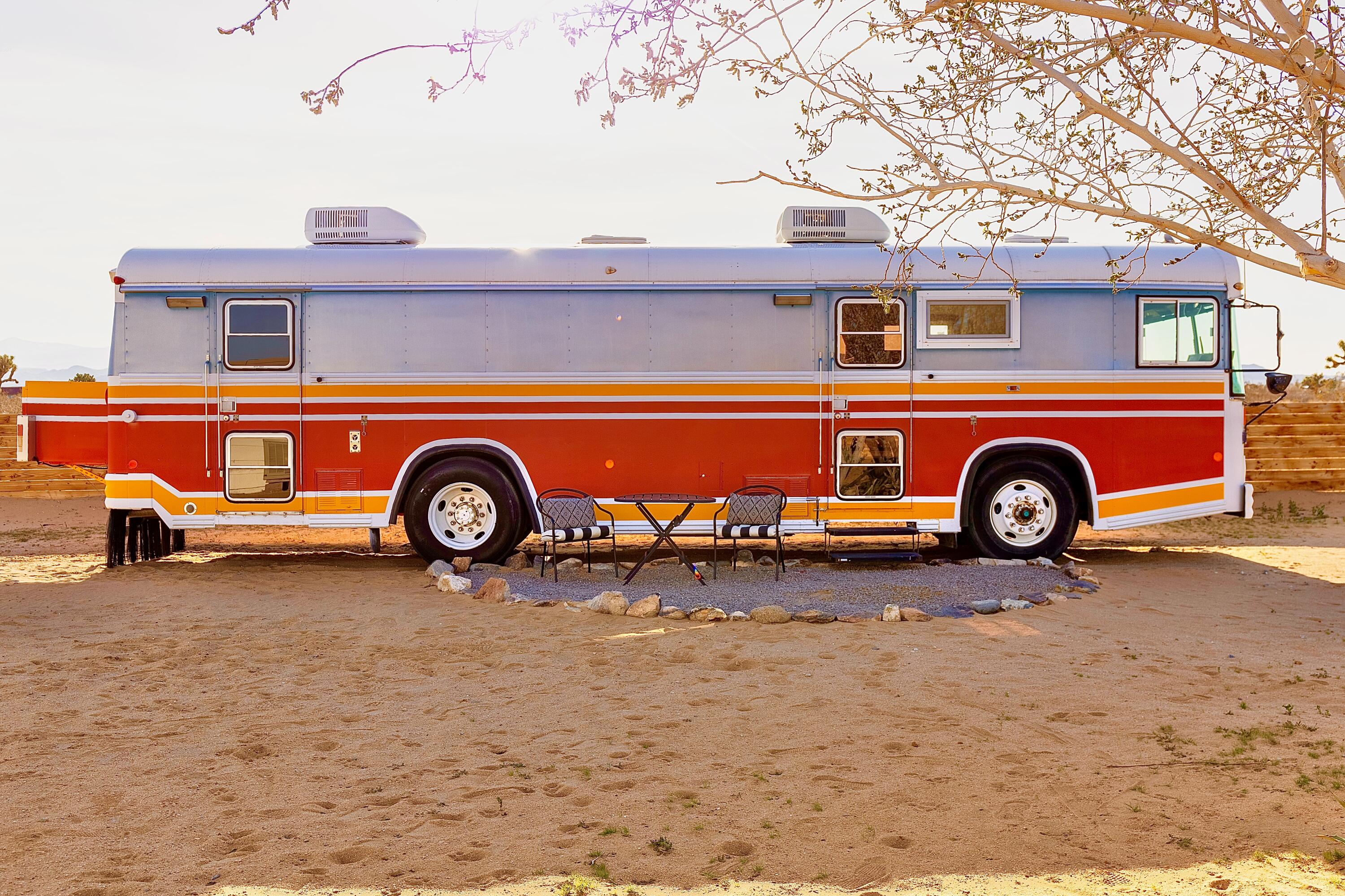 58988 Bearingtree Road Landers, CA 92285 - Photo 23 of 28 Bus