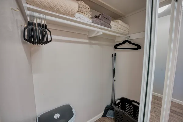 $215,000 | 355 Kalanianaole Avenue, Unit 225, Hilo, HI 96720