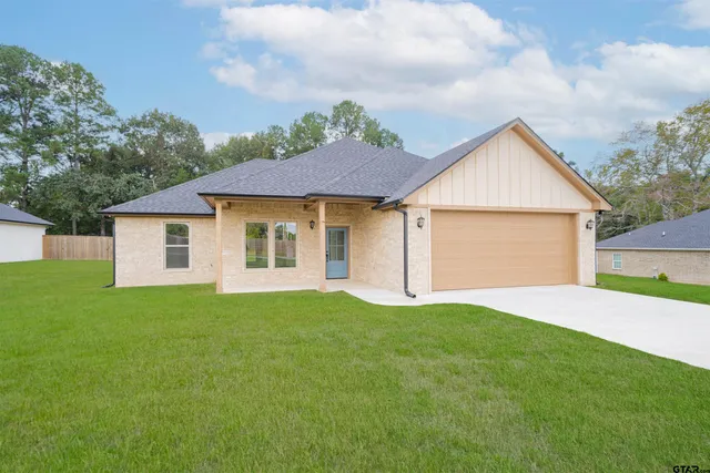 $325,000 | 153 Heartland Crossing, Diana, TX 75640