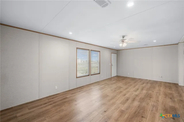 $308,900 | 139 Azalea Ct Dale, Dale, TX 78616