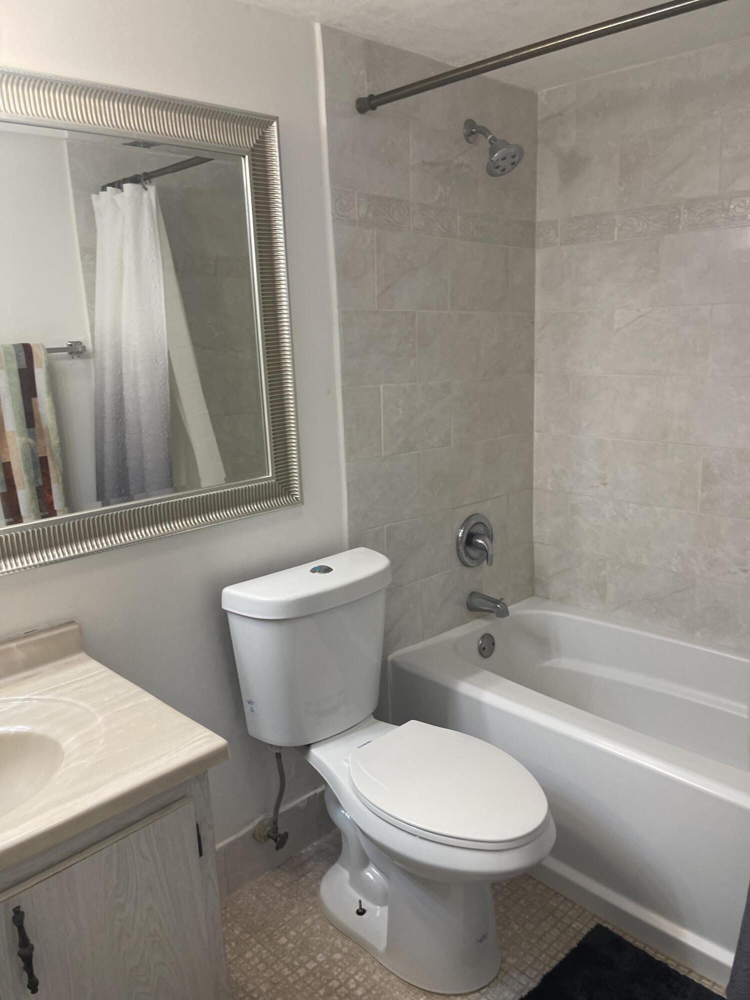 9210 Southwest 3rd Street, Unit 216 Boca Raton, FL 33428 - Photo 12 of 14 29B59A11-25AE-4E44-895C-DF067E6E7E59