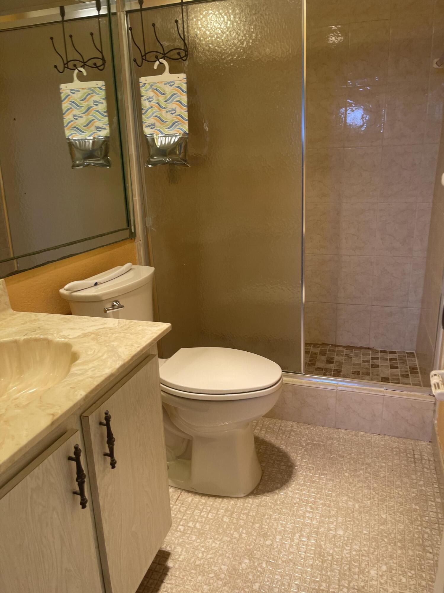 9210 Southwest 3rd Street, Unit 216 Boca Raton, FL 33428 - Photo 4 of 14 765D705A-C79F-4A6E-B628-0227A1AE8FE8