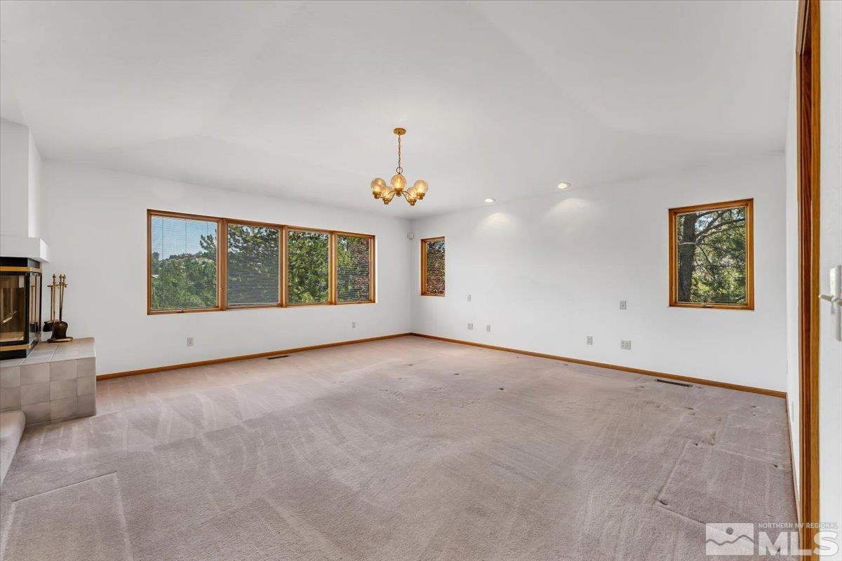 4285 Bitteroot Road Reno, NV 89519 - Photo 17 of 40 an empty room with windows