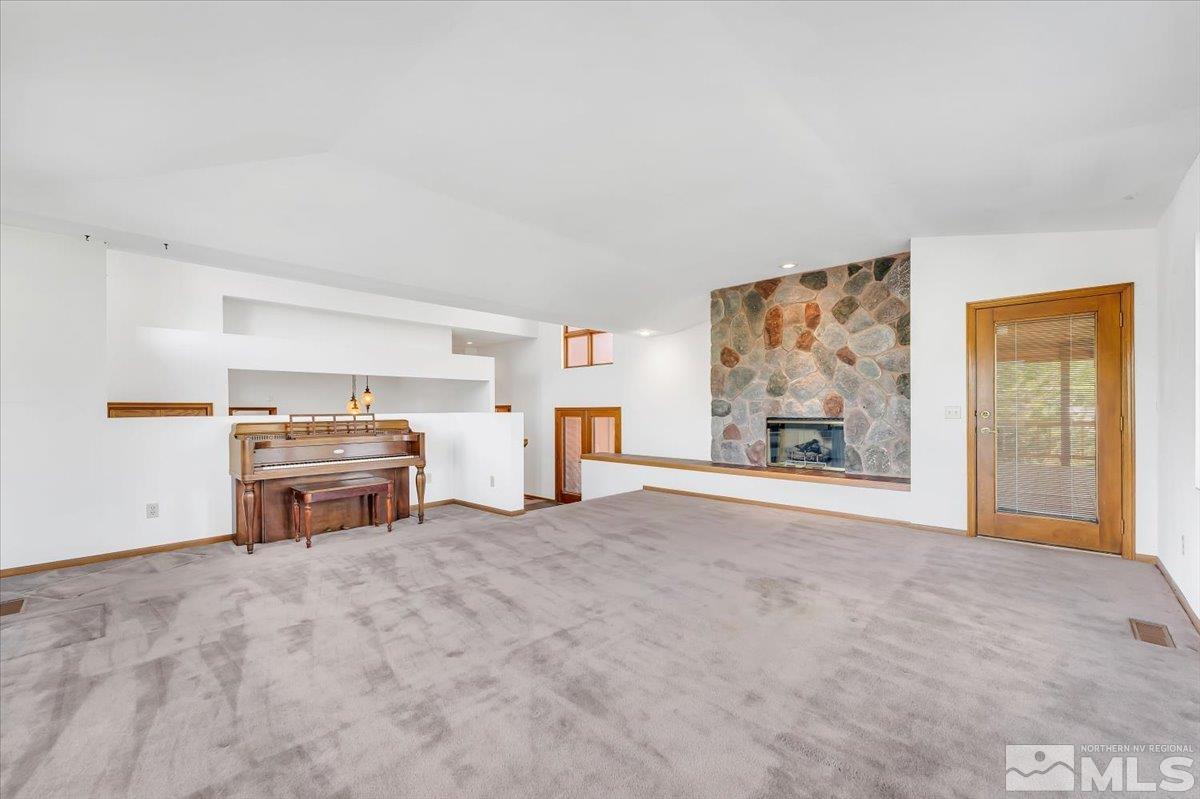 4285 Bitteroot Road Reno, NV 89519 - Photo 9 of 40 a view of empty room with furniture and cabinet