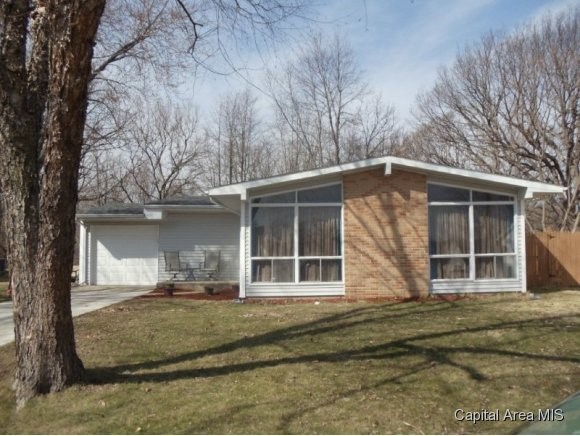 717 Diane Court Springfield, IL 62702 - Photo 1 of 6