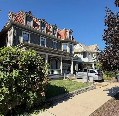 $449,900 | 207 East Wheeling Street, Lancaster, OH 43130