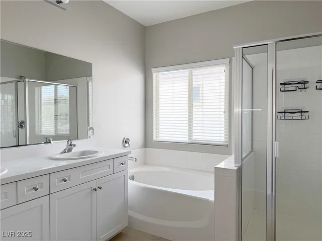 $2,400 | 7399 Amesbury Street, Las Vegas, NV 89113