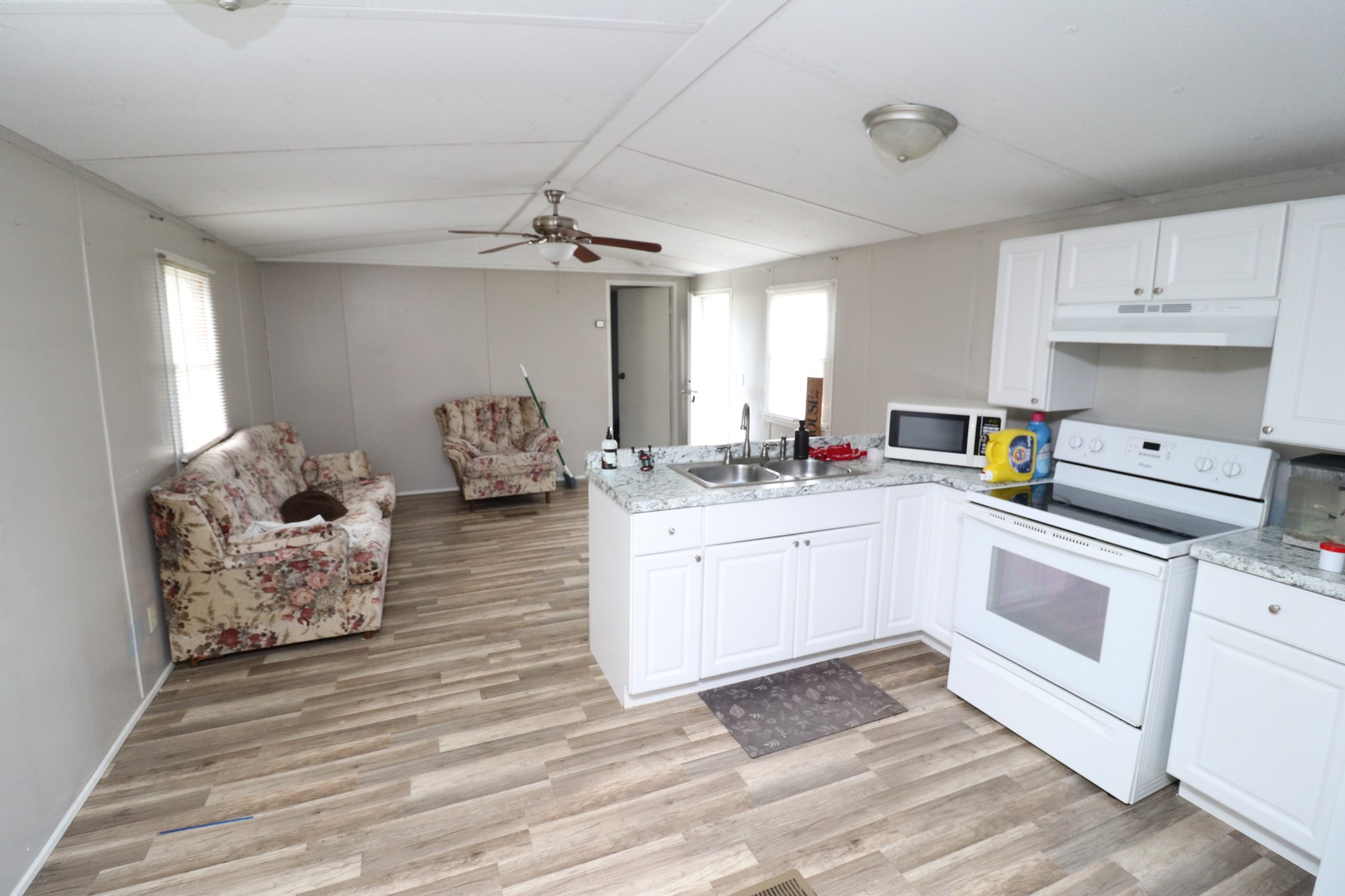 55 Chipman Road Bethpage, TN 37022 - Photo 4 of 22 Gallery Image 4