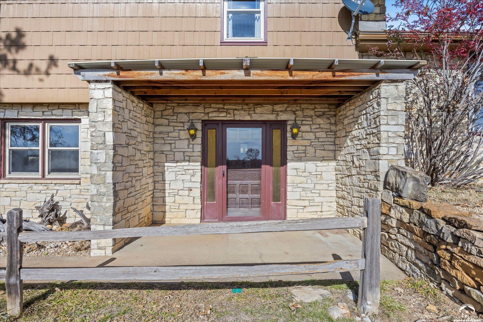 144 North 1150th Road Berryton, KS 66409 - Photo 4 of 65