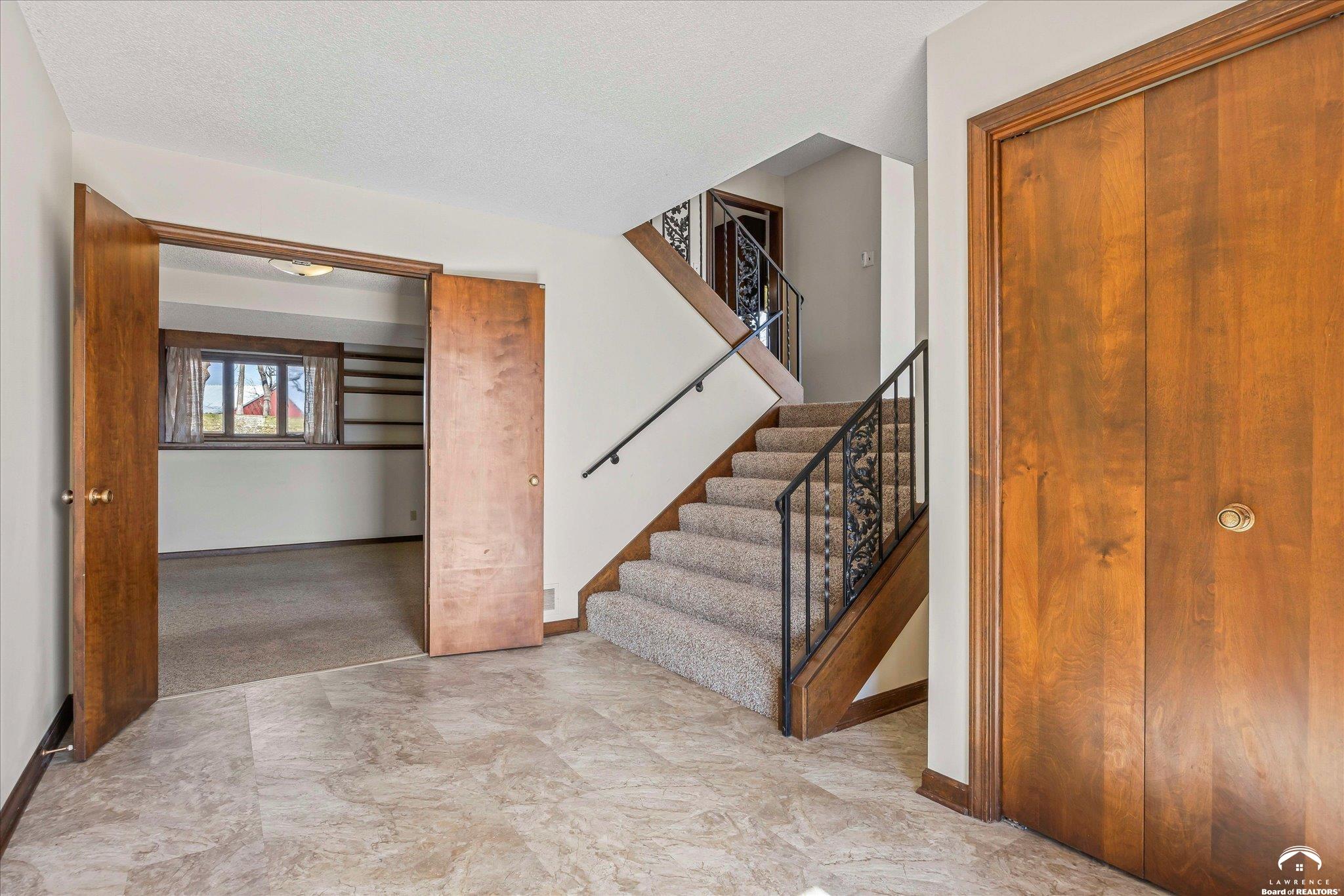 144 North 1150th Road Berryton, KS 66409 - Photo 5 of 65