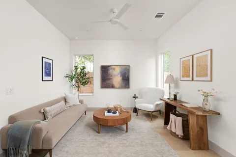 $899,950 | 2503 East 18th Street, Austin, TX 78702