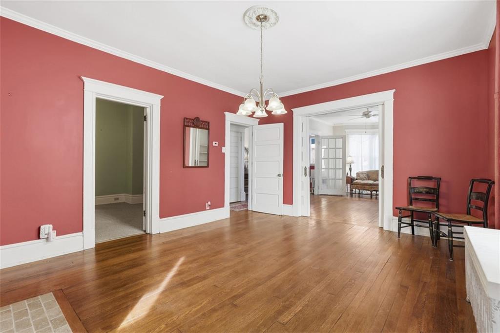 1038 Welfer Street Pittsburgh, PA 15217 - Photo 12 of 43