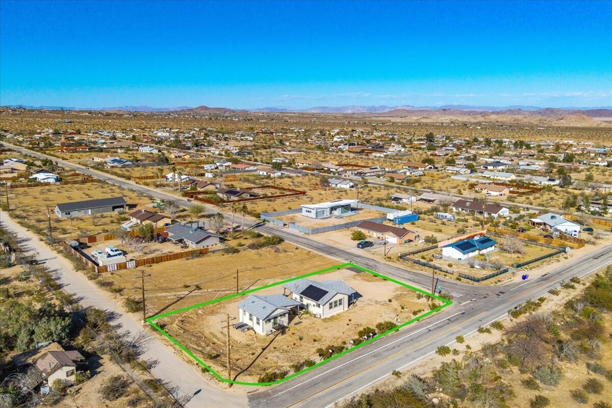 4884 Avenida Del Sol Joshua Tree, CA 92252 - Photo 61 of 66 44-44