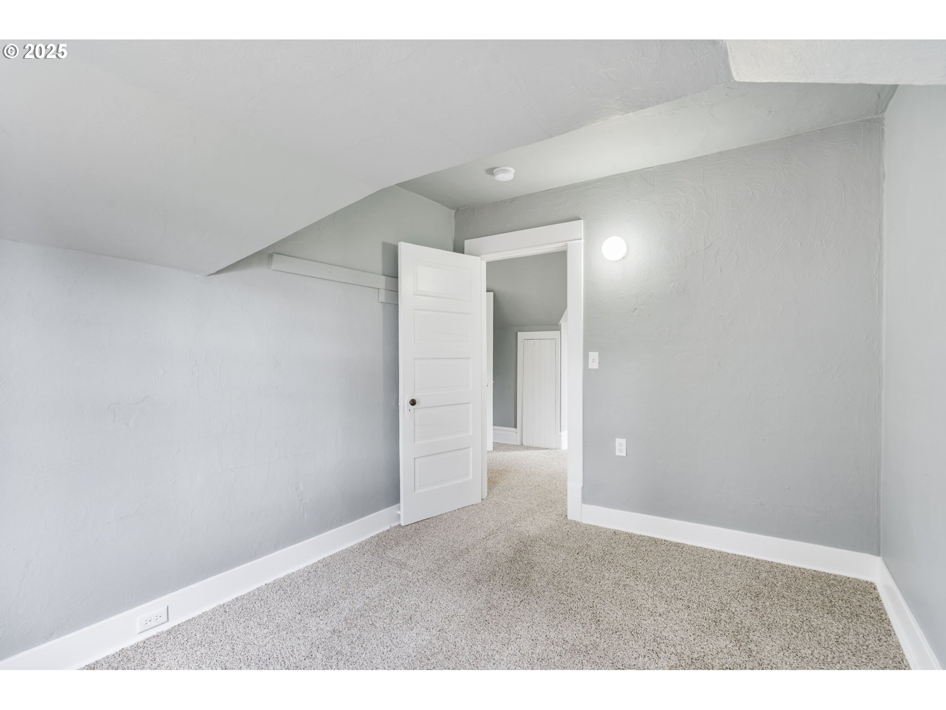 2035 4th Street Northeast Salem, OR 97301 - Photo 26 of 45 a view of an empty room