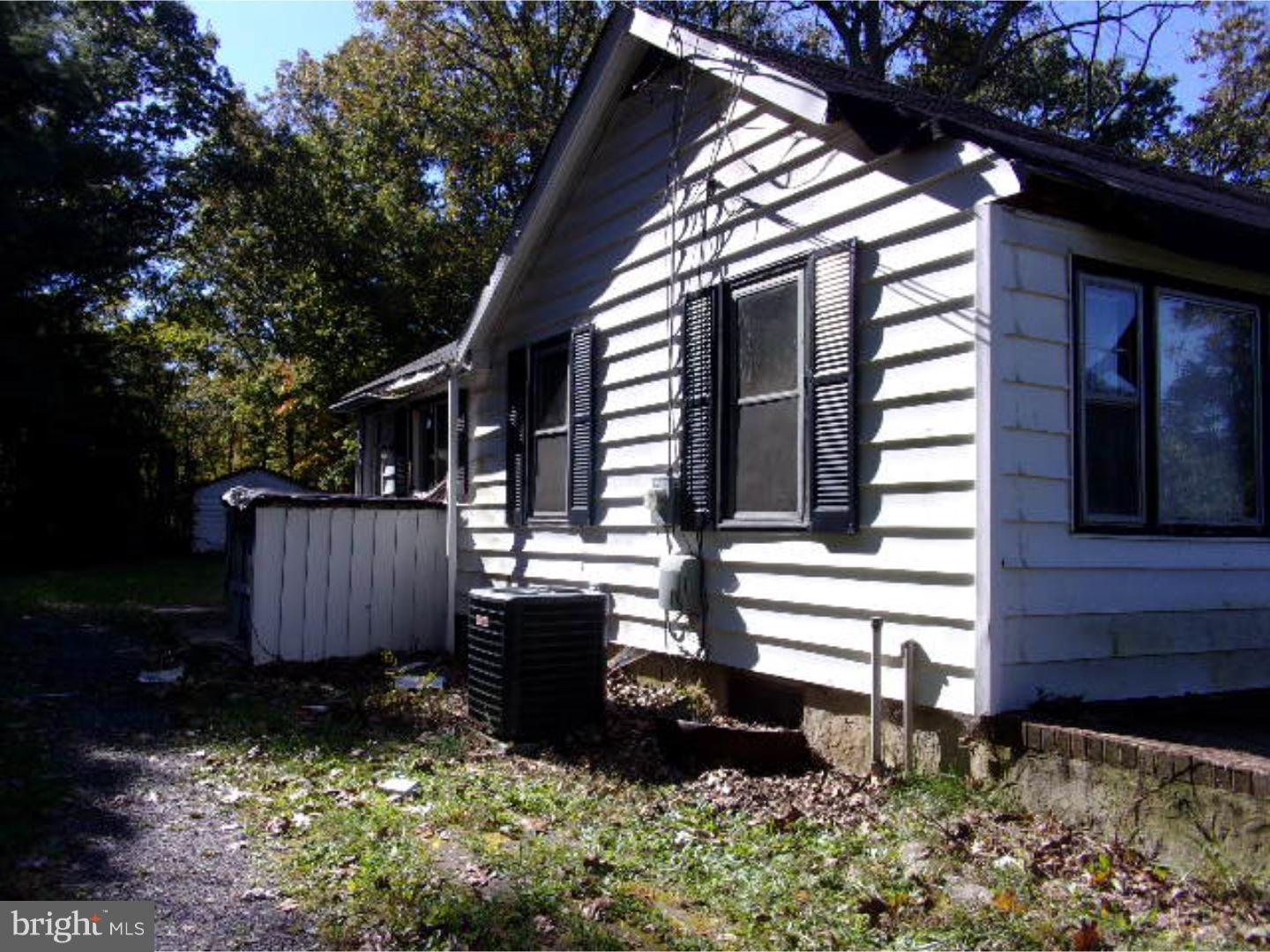 1515 Morgan Road Williamstown, NJ 08094 - Photo 3 of 9 Exterior Side