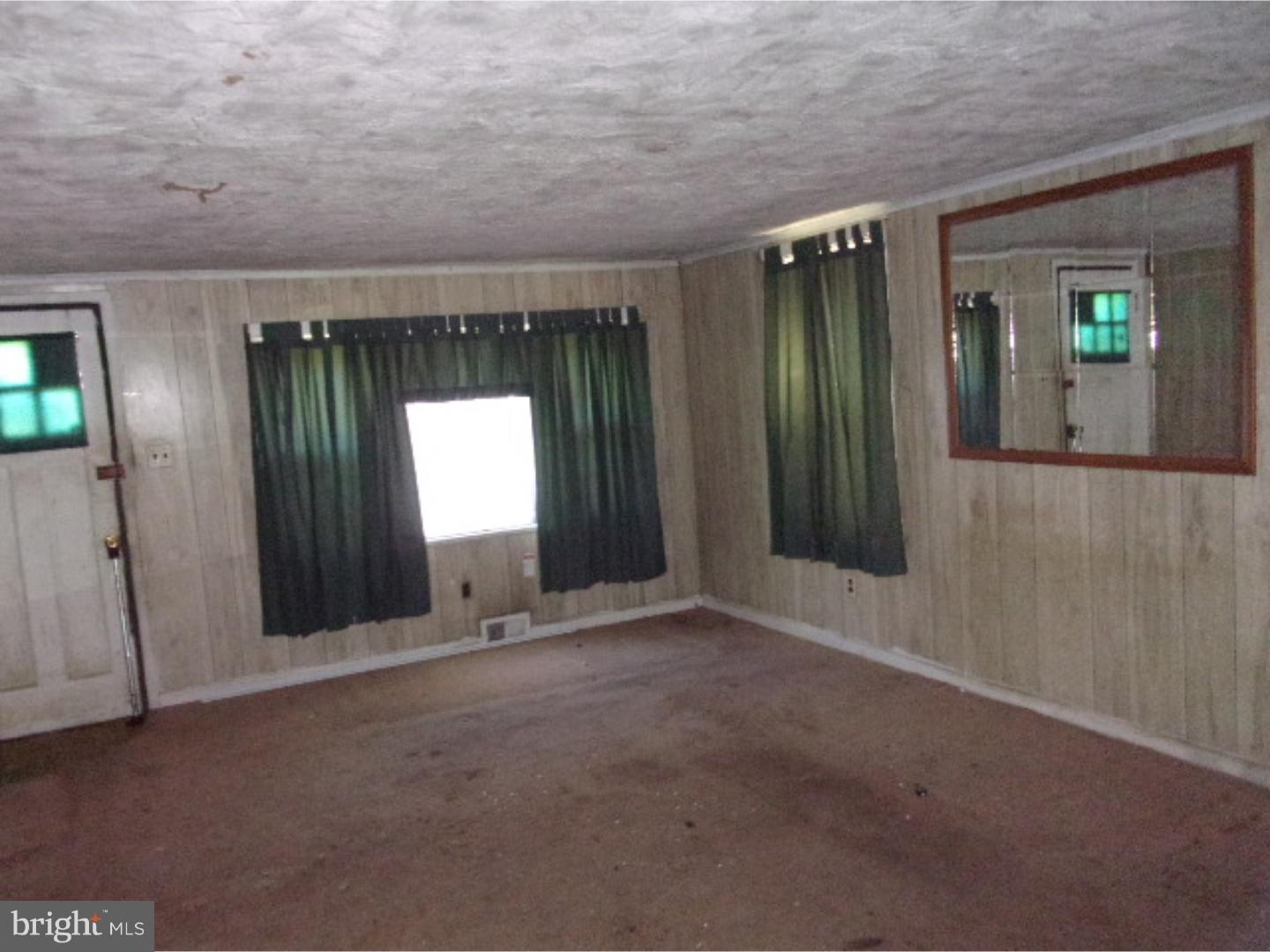 1515 Morgan Road Williamstown, NJ 08094 - Photo 9 of 9 Living Room