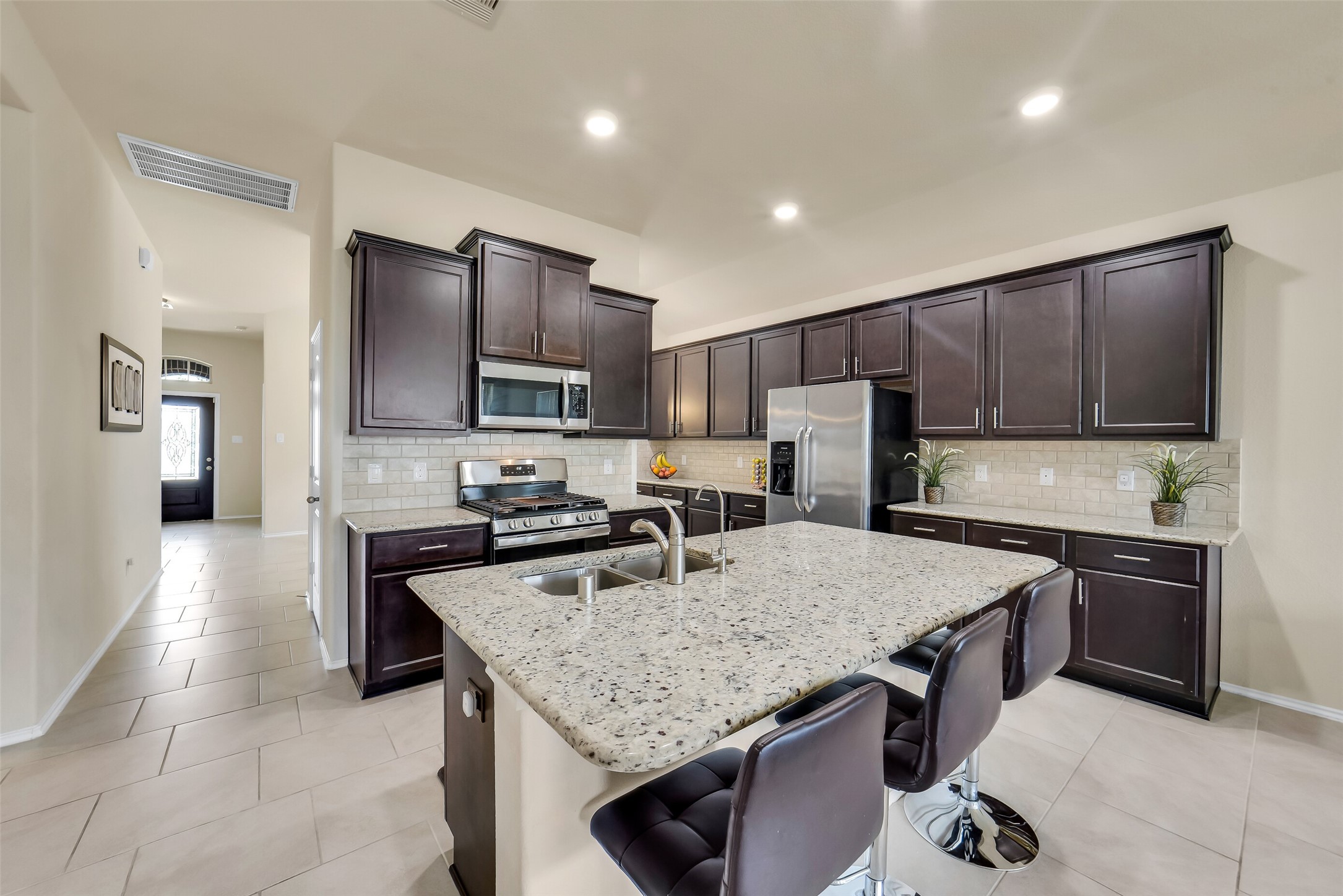 4515 Mondial Road Katy, TX 77493 - Photo 8 of 36