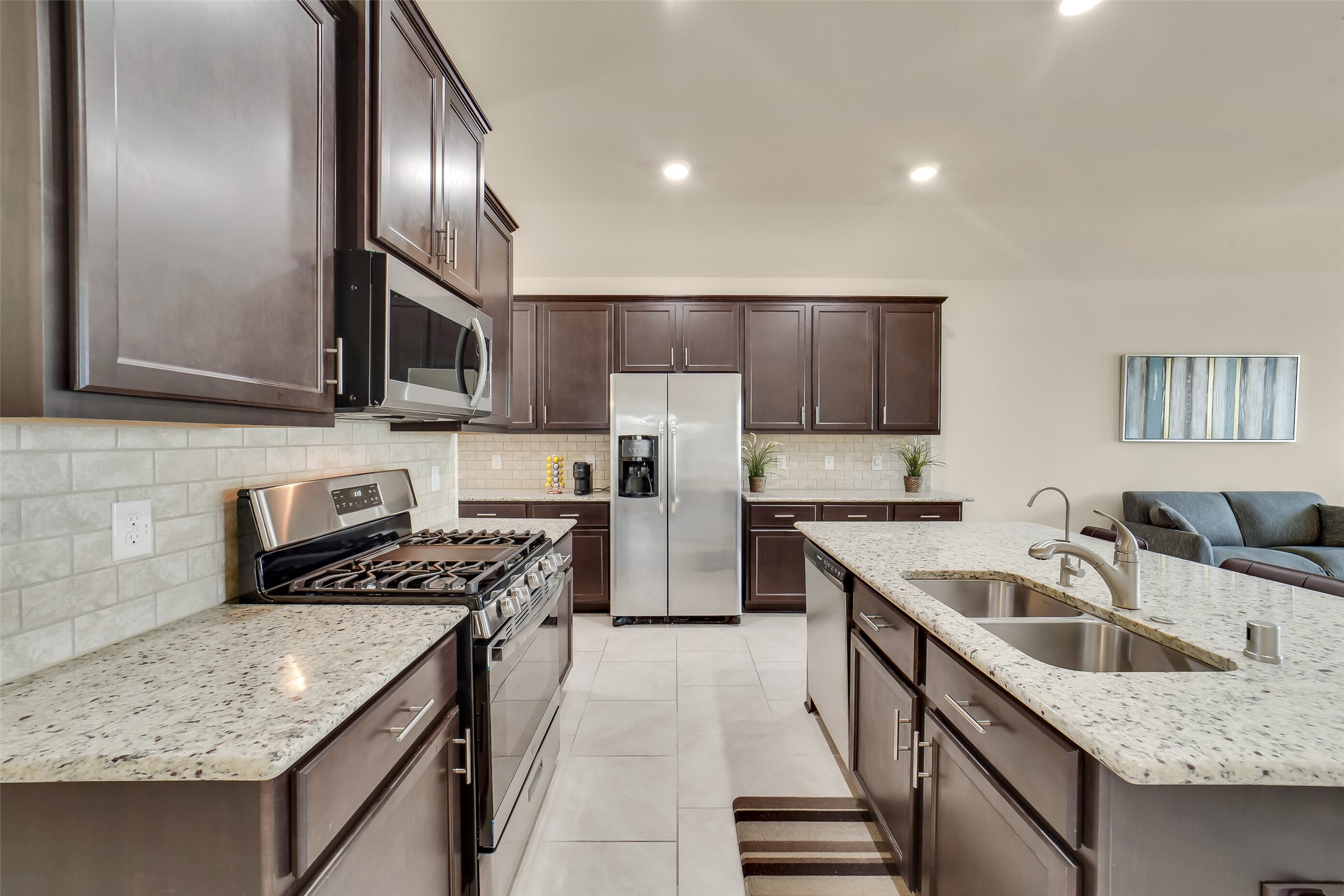 4515 Mondial Road Katy, TX 77493 - Photo 9 of 36