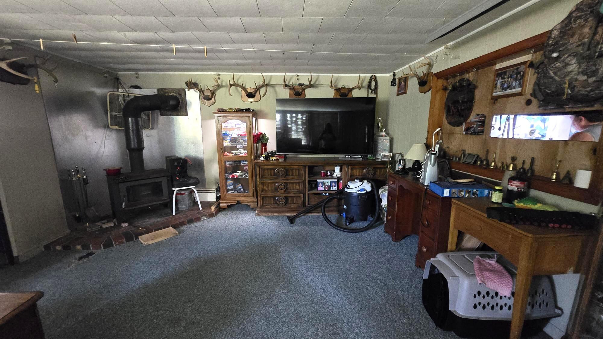1831 Roxbury Road Roxbury, ME 04275 - Photo 6 of 18 6