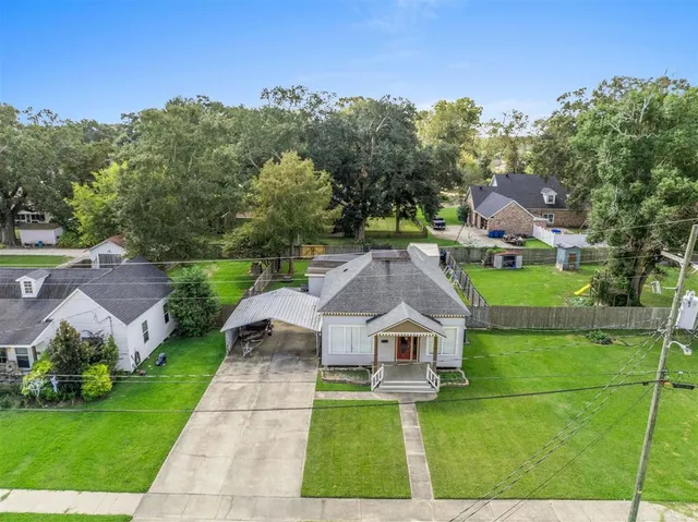 $163,000 | 519 Davis Street, Jennings, LA 70546