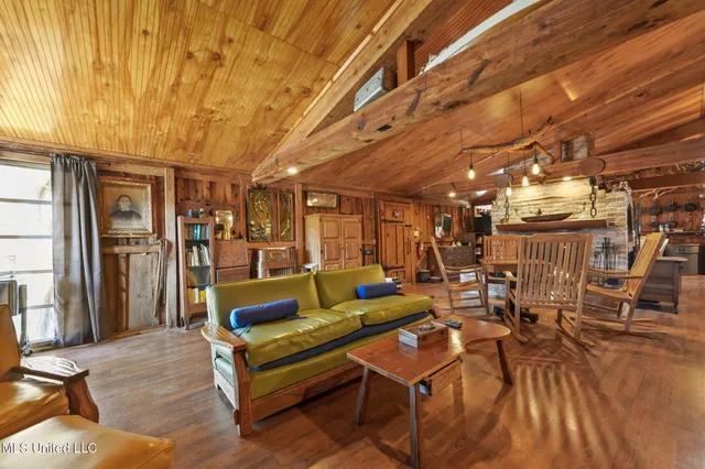 $279,000 | 9277 Riverlodge Drive, Moss Point, MS 39562