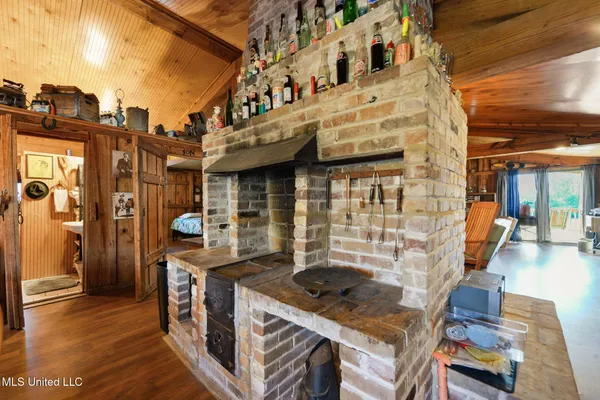 $279,000 | 9277 Riverlodge Drive, Moss Point, MS 39562