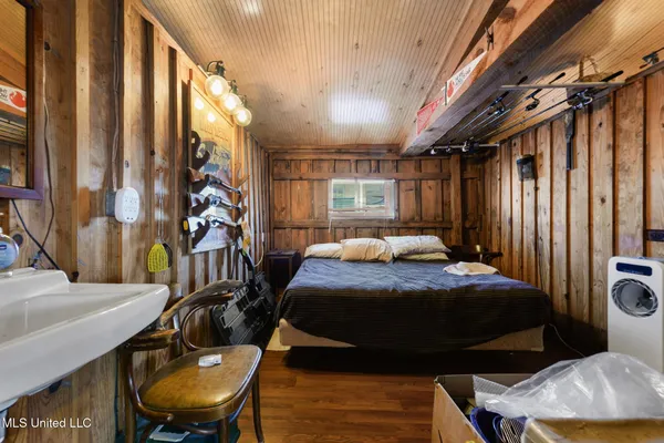 $279,000 | 9277 Riverlodge Drive, Moss Point, MS 39562