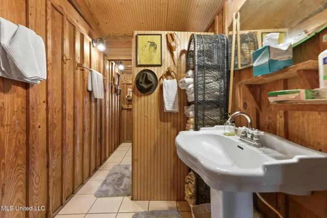 $279,000 | 9277 Riverlodge Drive, Moss Point, MS 39562