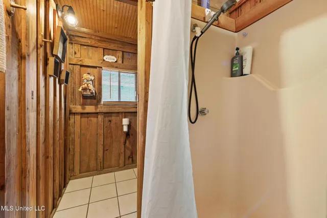 $279,000 | 9277 Riverlodge Drive, Moss Point, MS 39562