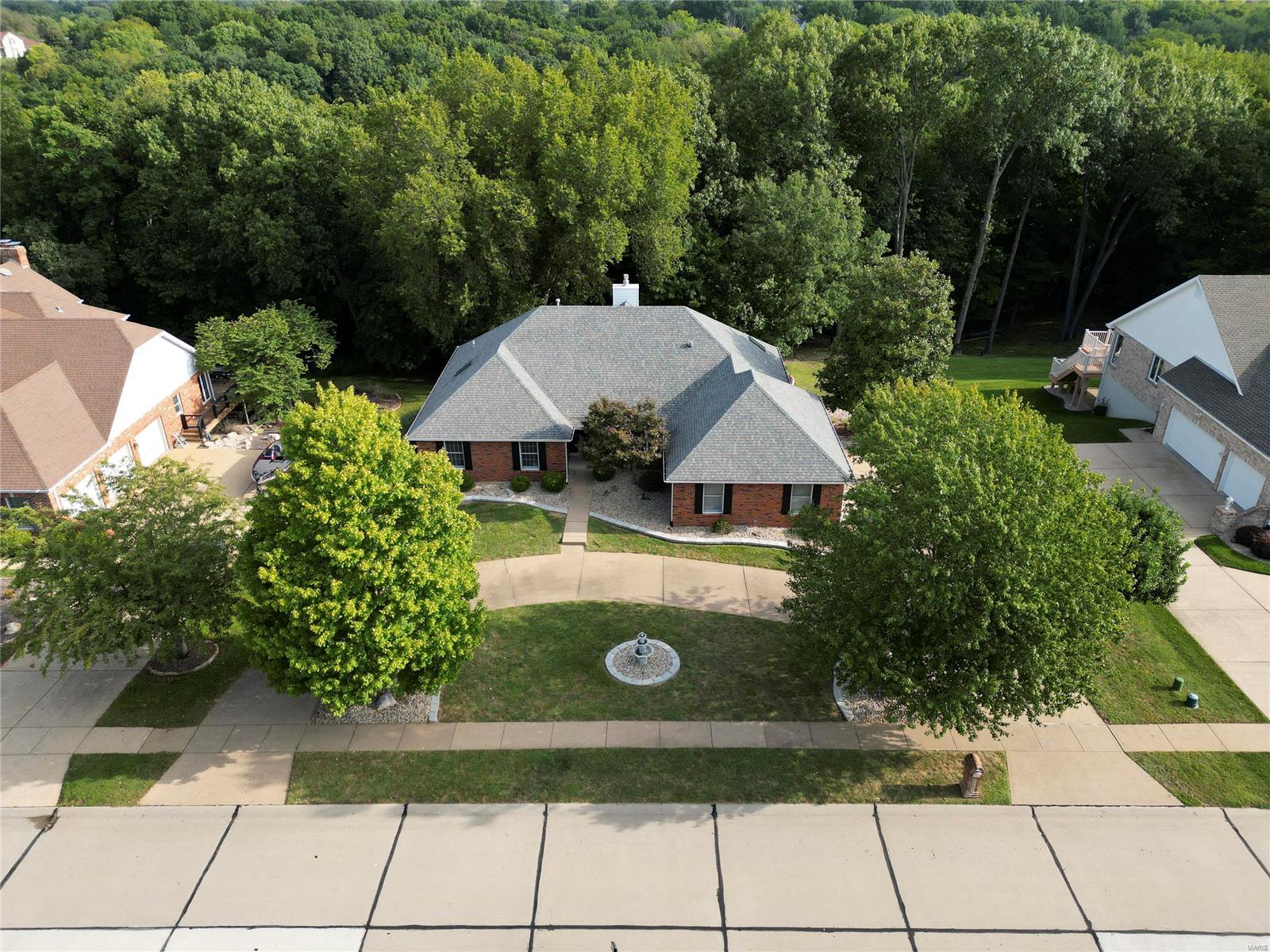 13535 Sunset Ridge Lane St. Louis, MO 63128 - Photo 2 of 43 Gallery Image 2