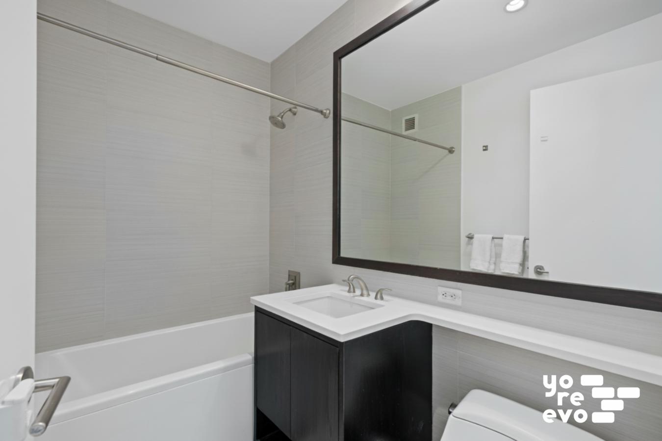 333 East 91st Street, Unit 9D Manhattan, NY 10128 - Photo 12 of 20 Photo 12