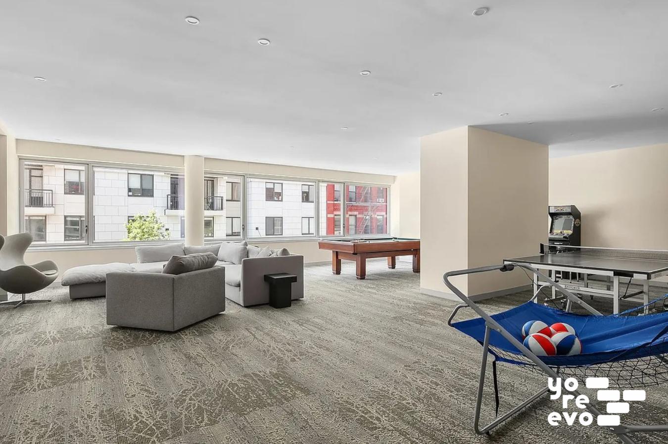 333 East 91st Street, Unit 9D Manhattan, NY 10128 - Photo 17 of 20 Photo 17