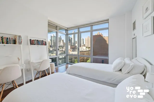 $1,400,000 | 333 East 91st Street, Unit 9D | Upper East Side