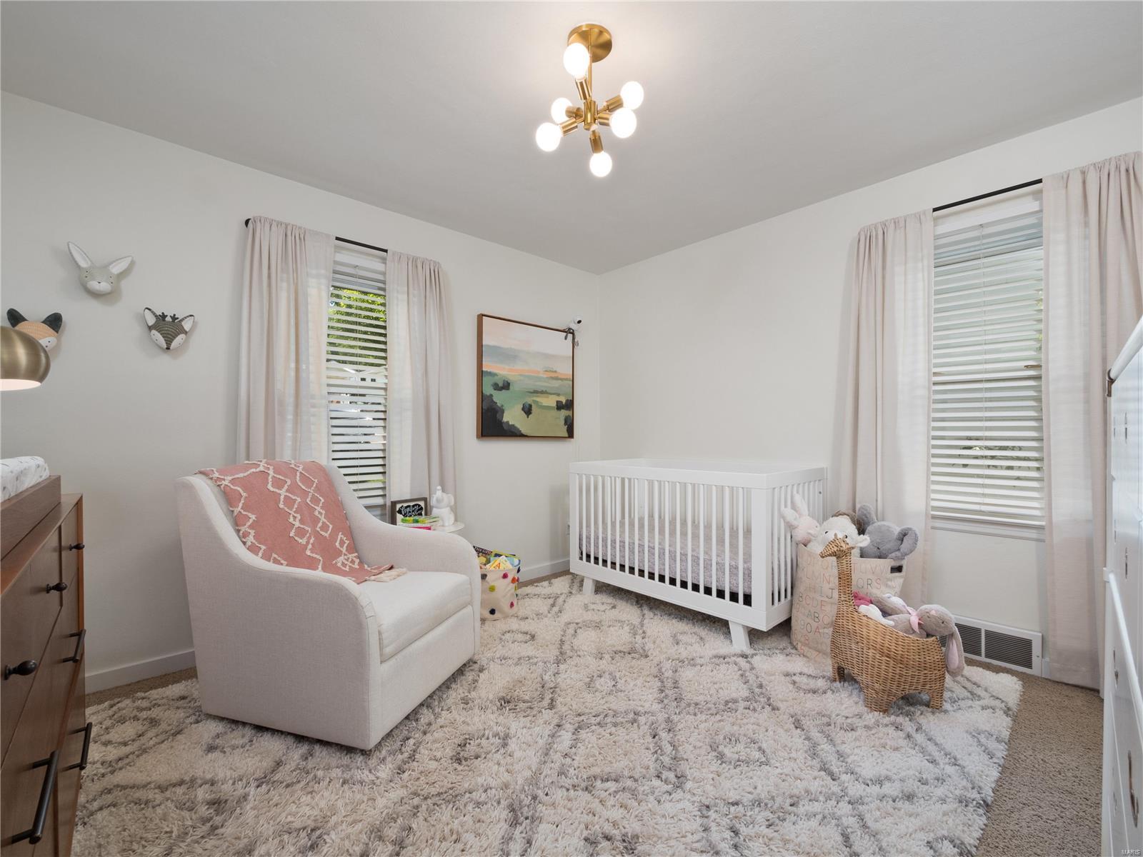 9396 Golden Gate Road Rock Hill, MO 63144 - Photo 10 of 18 Gallery Image 10