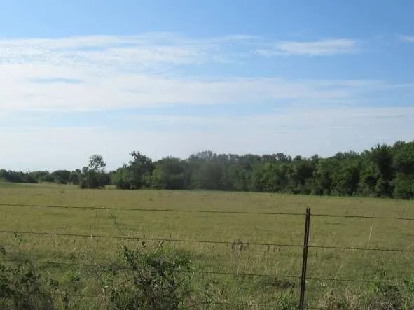$870,000 | 836 Cr 446 Chilton Tx 76632, Unit N/A, Chilton, TX 76632