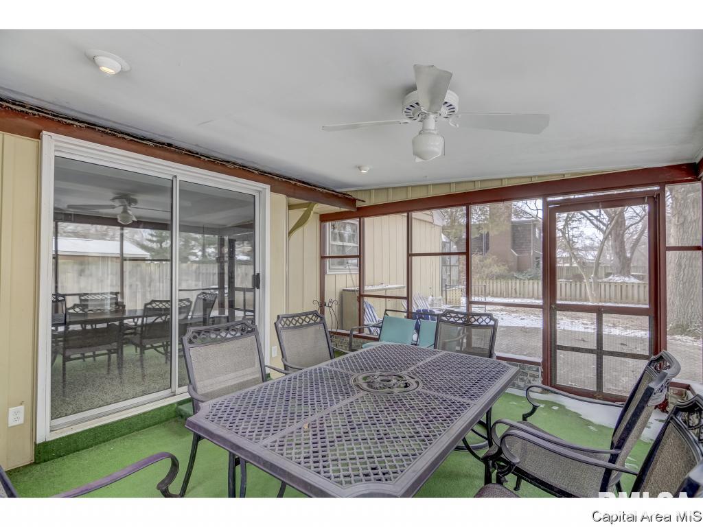 61 Interlacken Road Springfield, IL 62704 - Photo 15 of 36