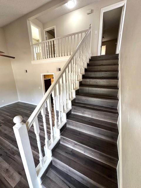 4119 Spring Meadow Lane Flower Mound, TX 75028 - Photo 16 of 28 a view of entryway