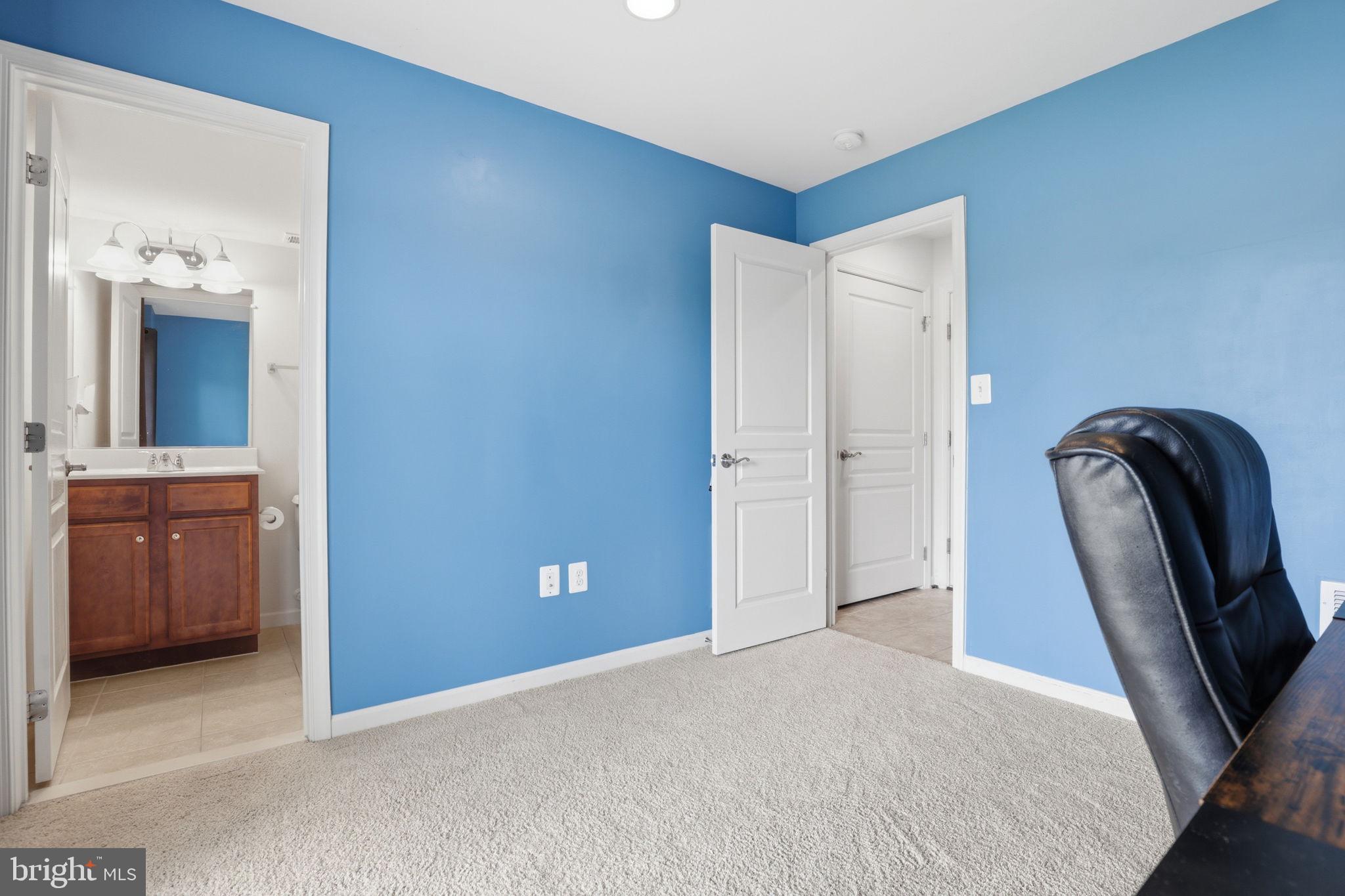 8333 Scotland Loop Manassas, VA 20109 - Photo 19 of 23