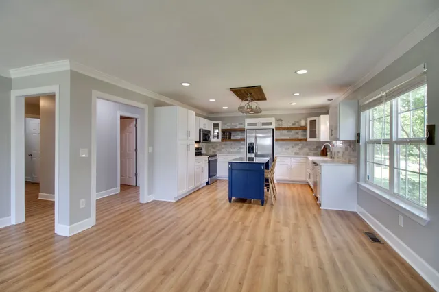 $540,000 | 1334 Davy Crockett Drive, Murfreesboro, TN 37129