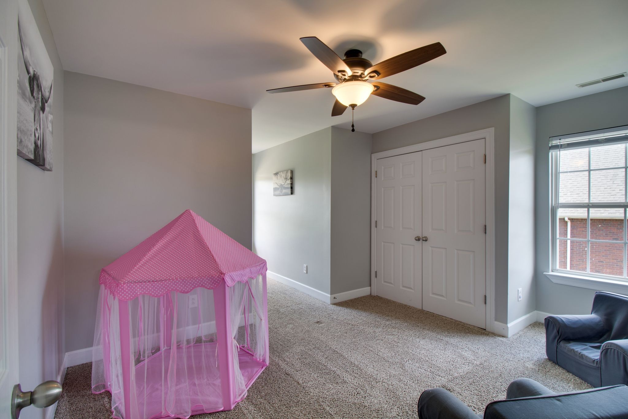 1334 Davy Crockett Drive Murfreesboro, TN 37129 - Photo 32 of 45 a living room with furniture