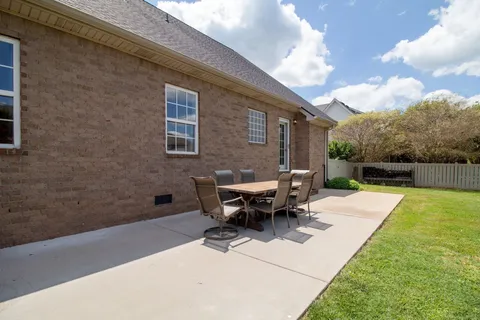 $540,000 | 1334 Davy Crockett Drive, Murfreesboro, TN 37129