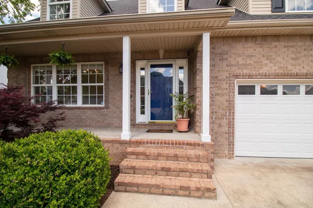 $540,000 | 1334 Davy Crockett Drive, Murfreesboro, TN 37129