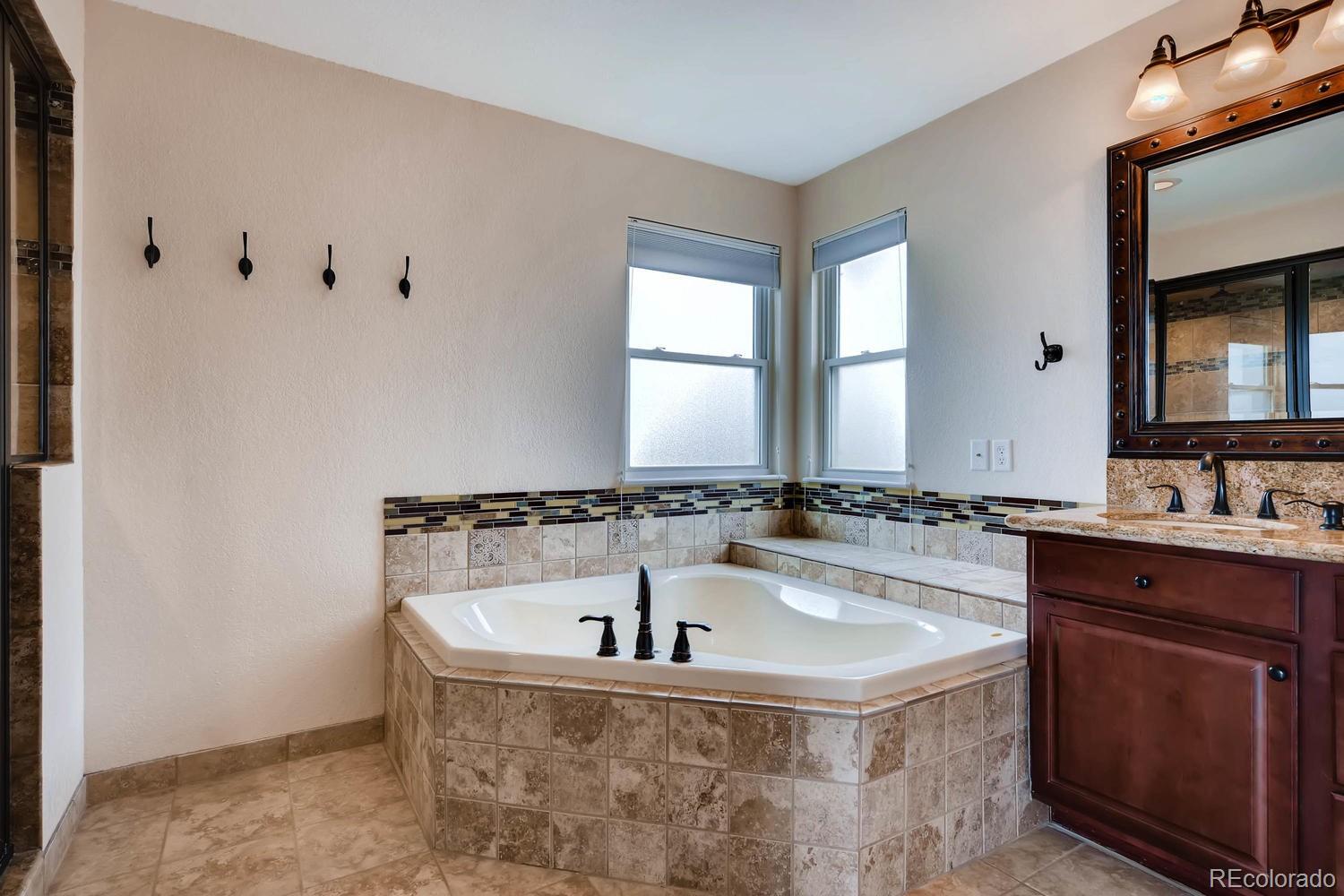 7244 Laredo Court Highlands Ranch, CO 80130 - Photo 20 of 34