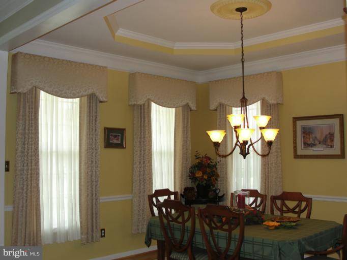 3920 Addison Woods Road Frederick, MD 21704 - Photo 5 of 30 Dining Room