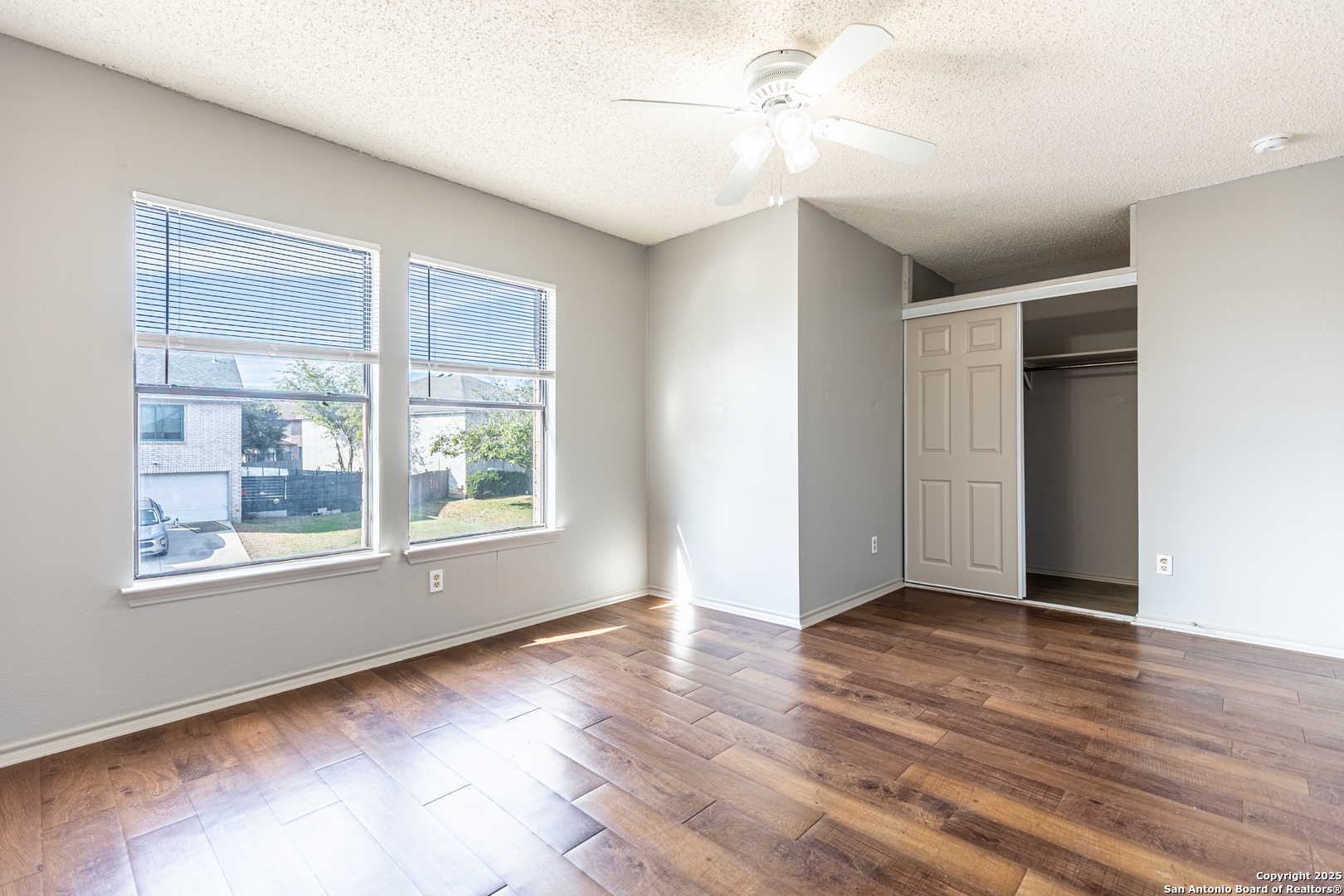 8423 Parry Path Converse, TX 78109 - Photo 29 of 36