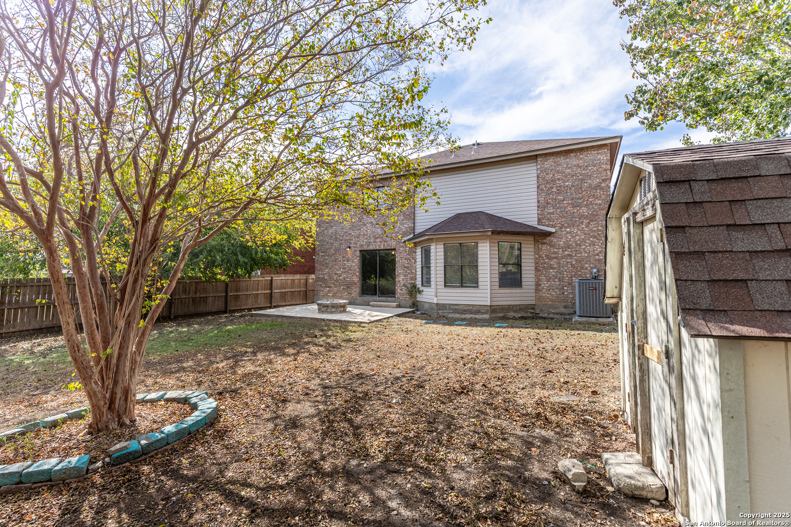 8423 Parry Path Converse, TX 78109 - Photo 34 of 36