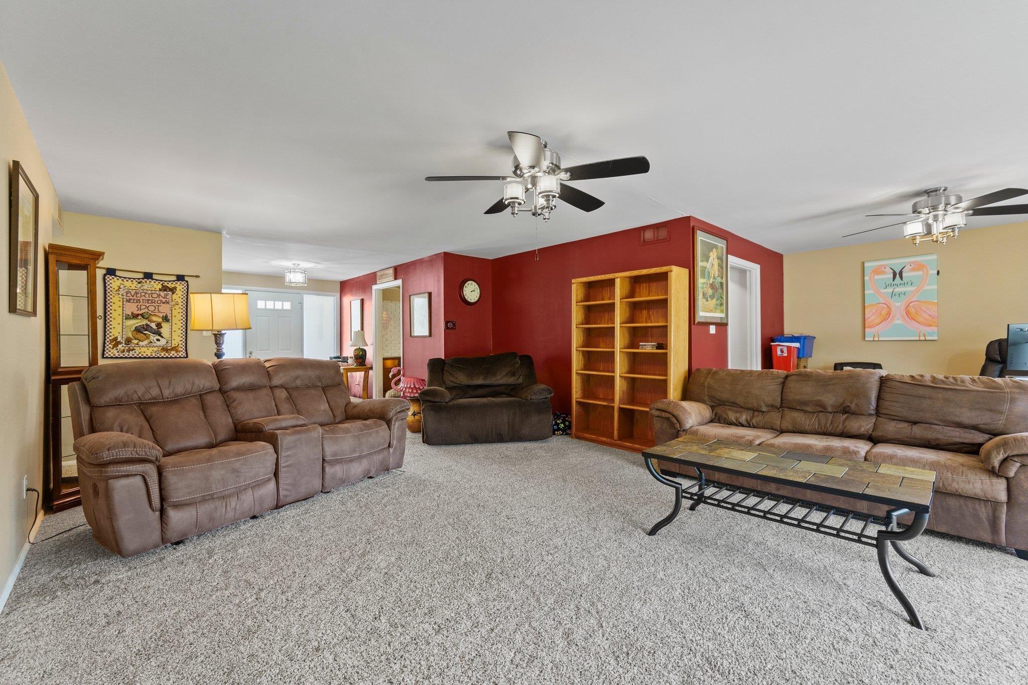 10607 Pine Mills Road Fort Wayne, IN 46845 - Photo 11 of 36 Gallery Image 11
