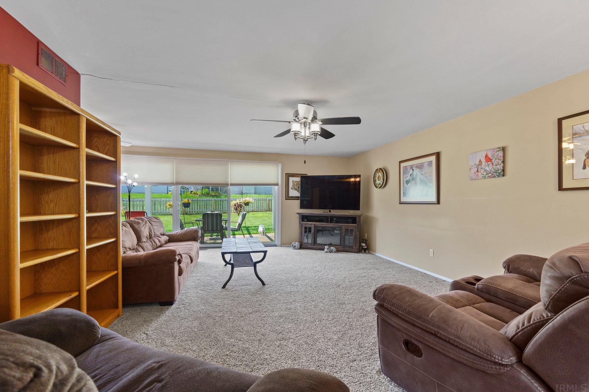 10607 Pine Mills Road Fort Wayne, IN 46845 - Photo 10 of 36 Gallery Image 10